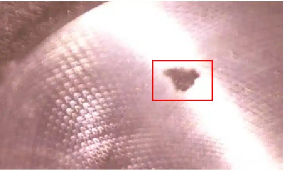 Aluminum Die Casting Defects: Top 8 Internal Problems and Fixes 6 Aluminum die casting oxide inclusion defect on machined surface